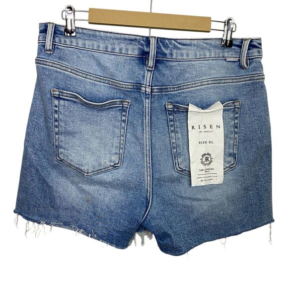 NWT Risen Jeans Shorts Womens XL Blue Distressed Hem Cut Off High Rise Stretch - Picture 2 of 9